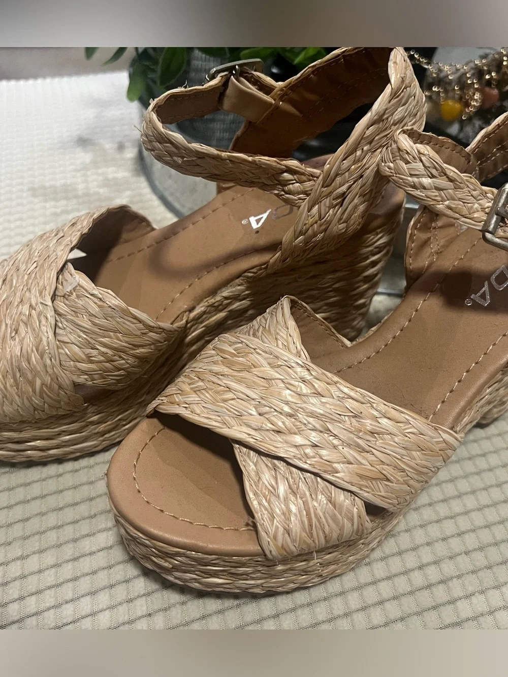 Soda woven platforms